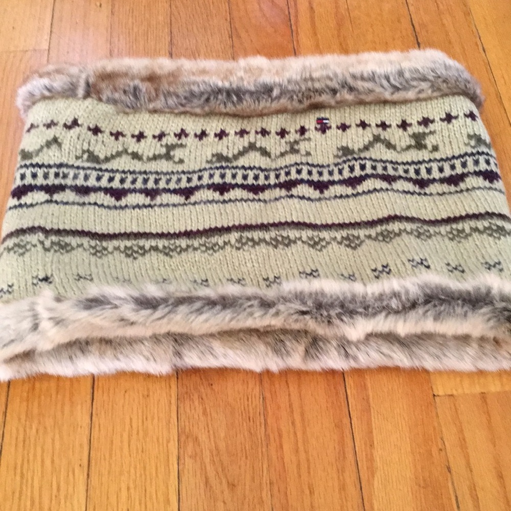 Hilfiger Denim scarf